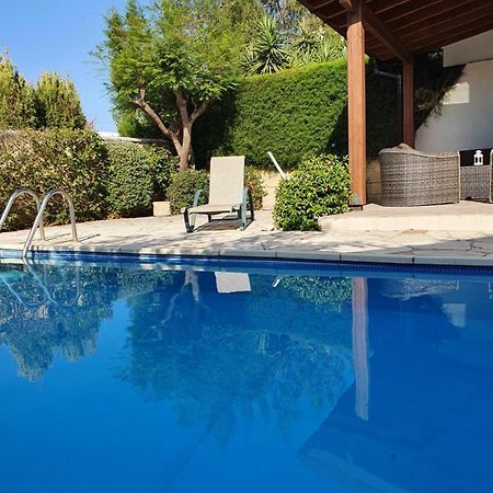 Melanta Villa 피조우리 외부 사진