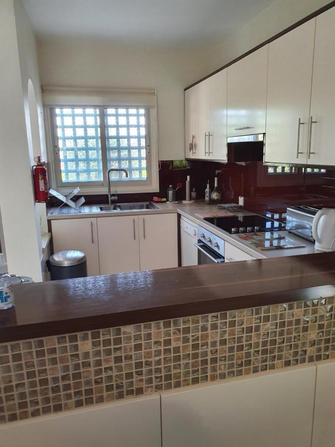 Melanta Villa 피조우리 외부 사진